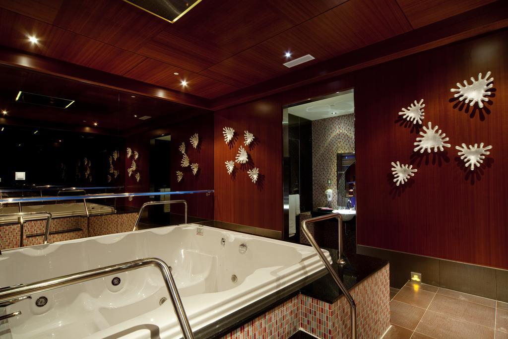 Wego Funtel - Dazhi Branch Motel Taipei Exterior photo